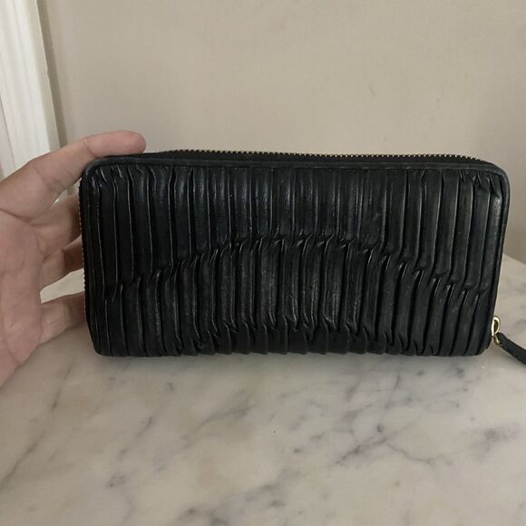COACH Madison Gathered Leather Large Accordion Zip Around Wallet Black - Picture 6 of 11